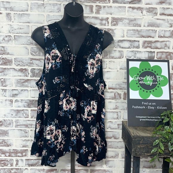 Torrid floral blouse womens plus size 5 - Picture 1 of 6